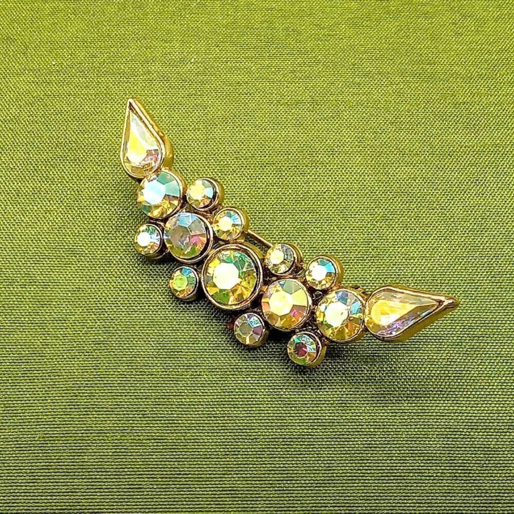Vintage Aurora Borealis Crystal Bar Pin Gold Brooch